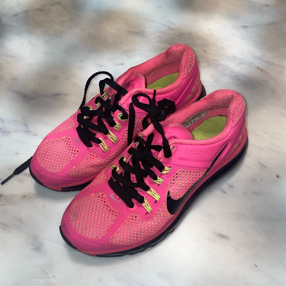 Nike air max 2013 size 4Y
